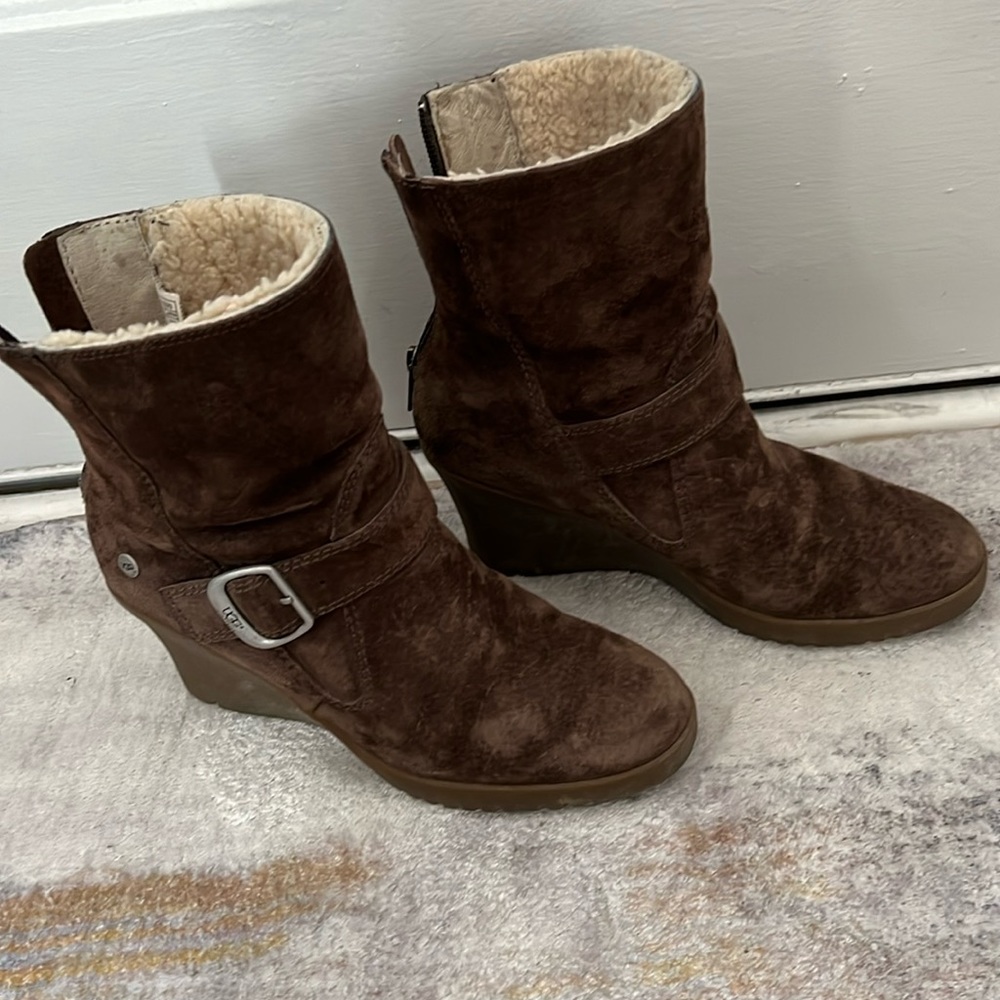 Women Uggs suede, special edition boots size 6.  Beautiful/comfortable boots!